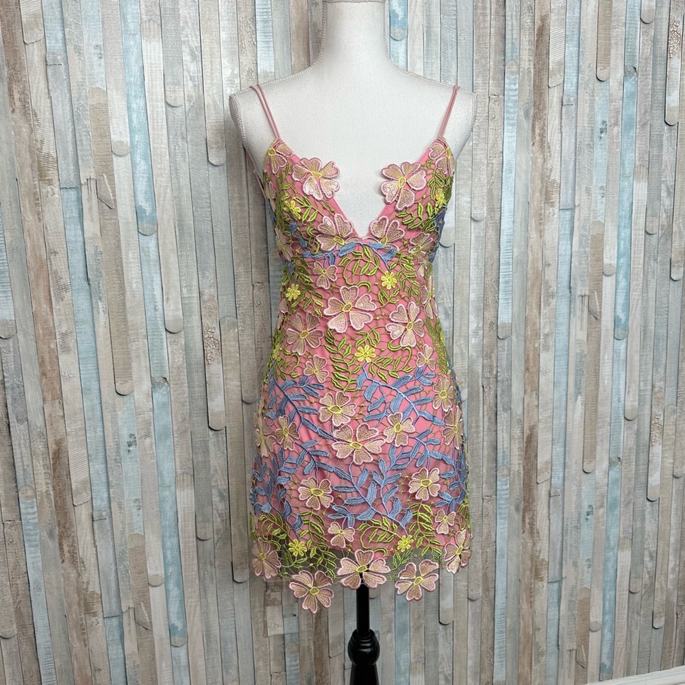 Asos 4 Salon 3D Applique Super Mini Floral Guipure Embroidered Lace Dress Pink - Picture 3 of 16